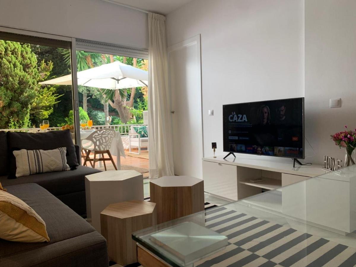 Lovely apartment marbella center garden views 130 Buitenkant foto