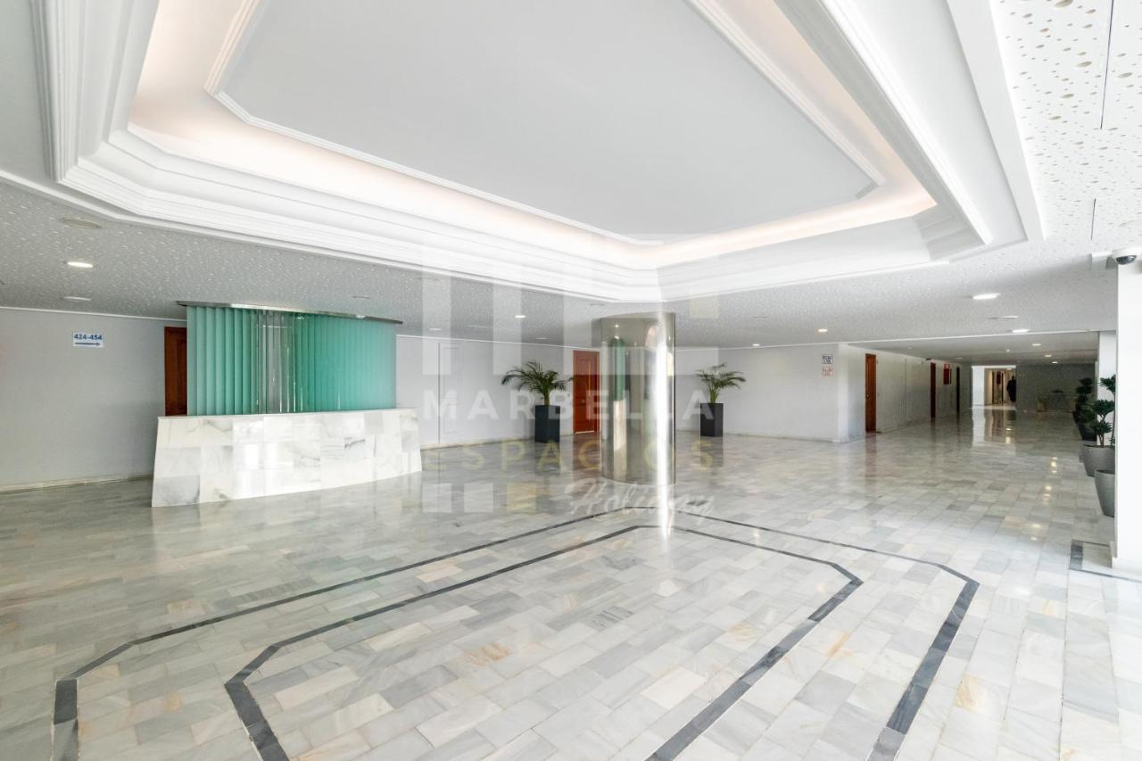 Lovely apartment marbella center garden views 130 Buitenkant foto