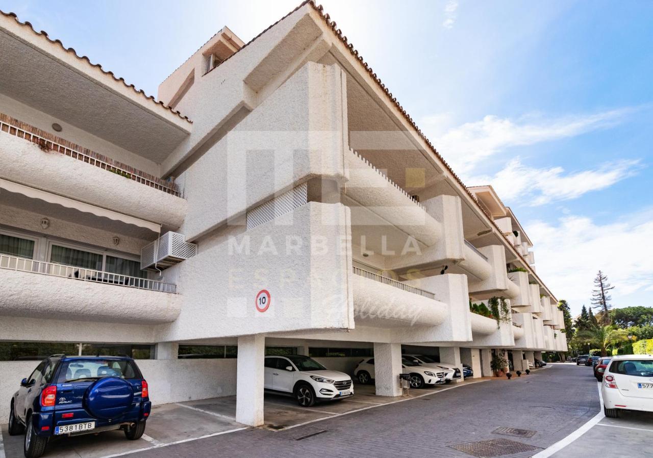 Lovely apartment marbella center garden views 130 Buitenkant foto